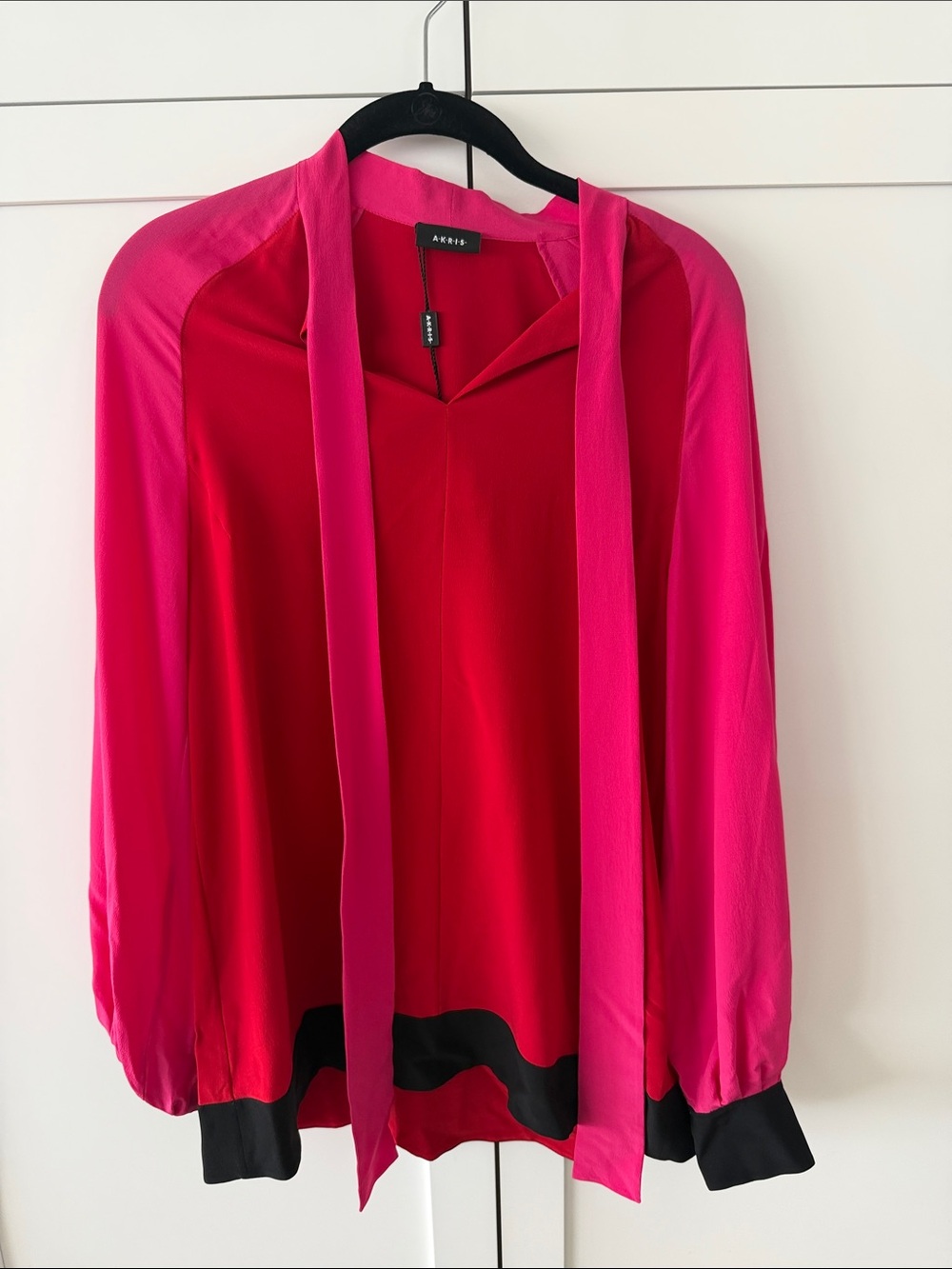 Akris Punto Fuchsia Pink & Red Tie-Neck Blouse with Black Trim